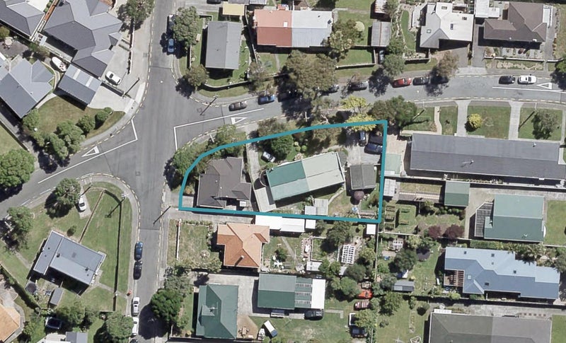 1/86 Trafalgar Street, Waterloo, Lower Hutt - Carousel 1
