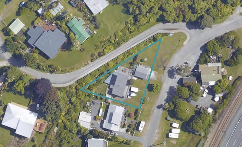 6 Moana Road, Kaikoura - Carousel 1