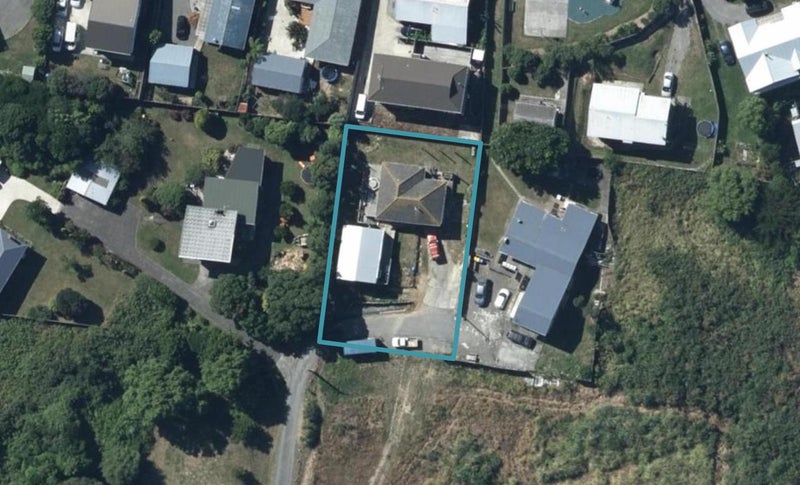 30 Te Arawi Street, Takapuwahia, Porirua - Carousel 1