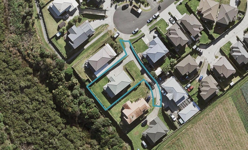 16 Staten Place, Mangere, Auckland - Carousel 1