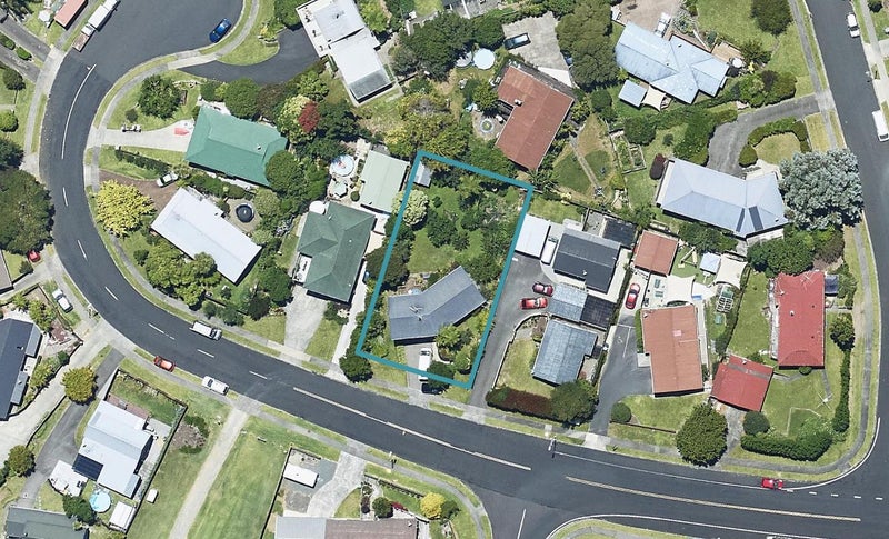 68 Victory Street, Welcome Bay, Tauranga - Carousel 1