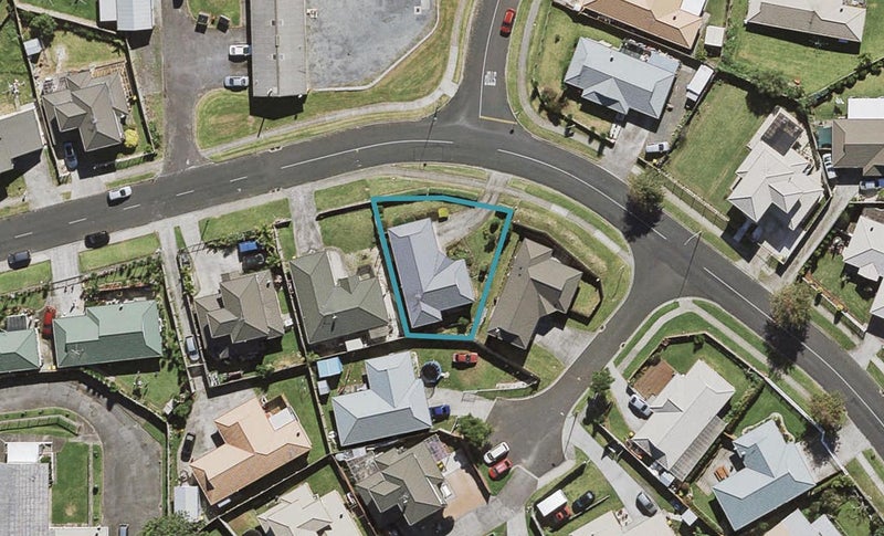 35 Bicknell Road, Favona, Auckland - Carousel 1