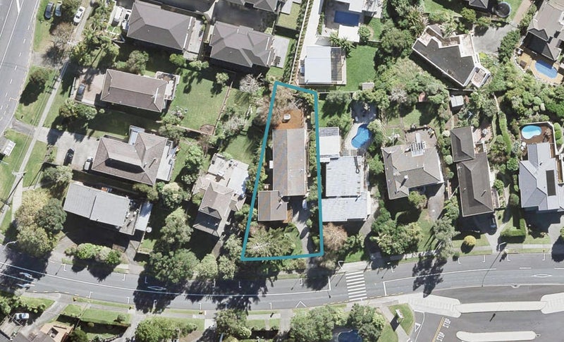 3 Sartors Avenue, Northcross, Auckland - Carousel 1