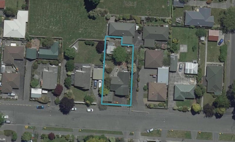 11 Winters Road, Redwood, Christchurch - Carousel 1