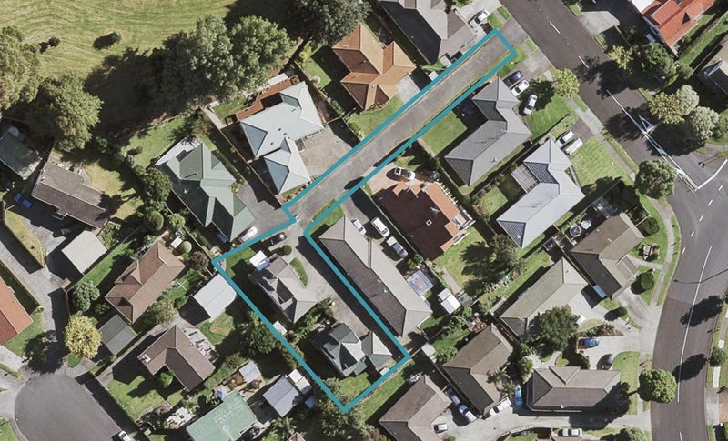 2/29 Muirfield Street, Wattle Downs, Auckland - Carousel 1
