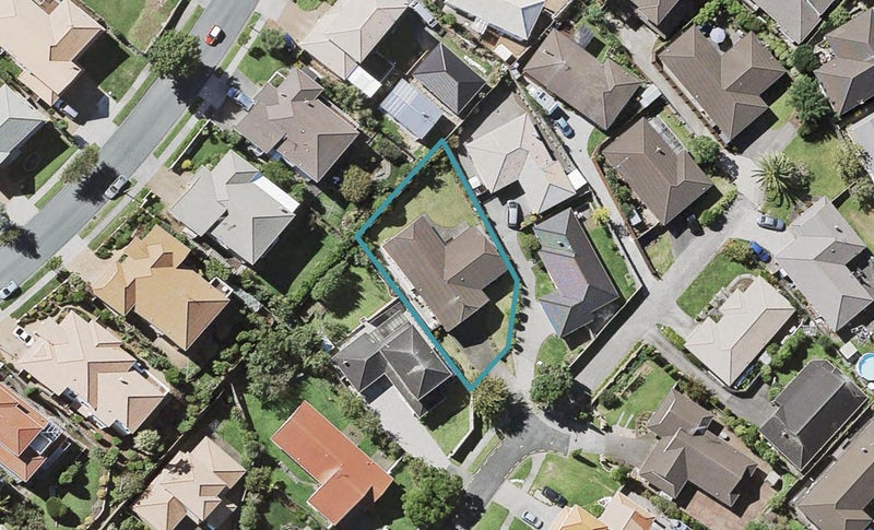 17 Kentville Place, Somerville, Manukau - Carousel 1