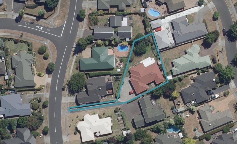 26 Caversham Drive, Rototuna, Hamilton - Carousel 1