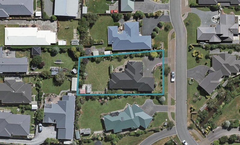 27 Glenroy Park Drive, Waikiwi, Invercargill - Carousel 1