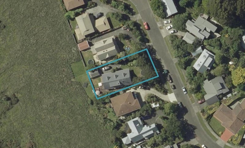 31 Springdale Grove, Fitzherbert, Palmerston North - Carousel 1