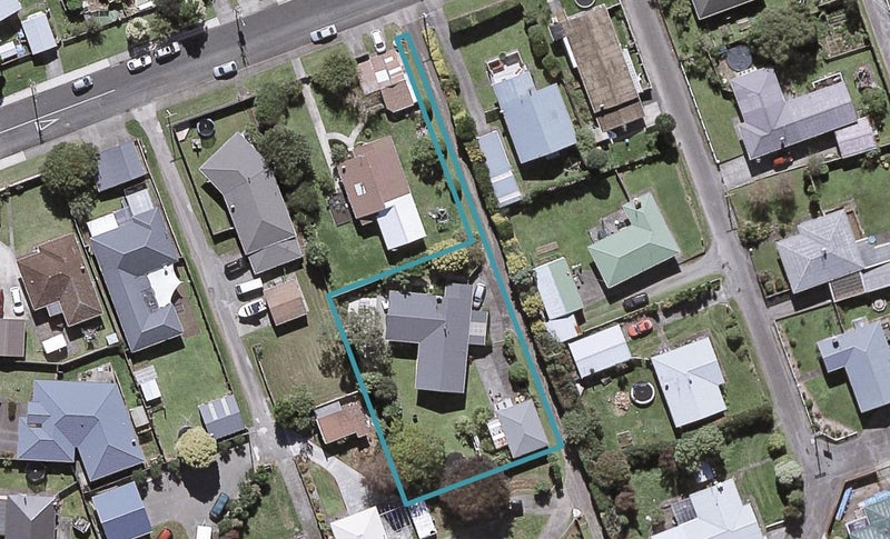14A Saxton Road, Upper Vogeltown, New Plymouth - Carousel 1