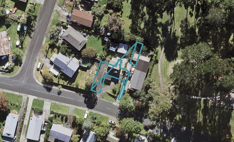 5/58 Kemp Road, Massey, Auckland - Carousel 1