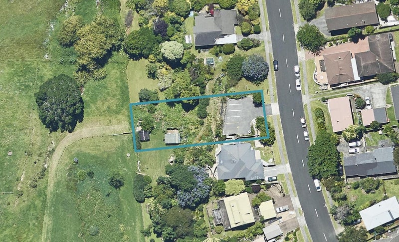 53 Resolution Road, Welcome Bay, Tauranga - Carousel 1