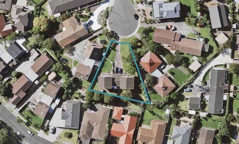 2/11 Askew Place, Farm Cove, Auckland - Carousel 1