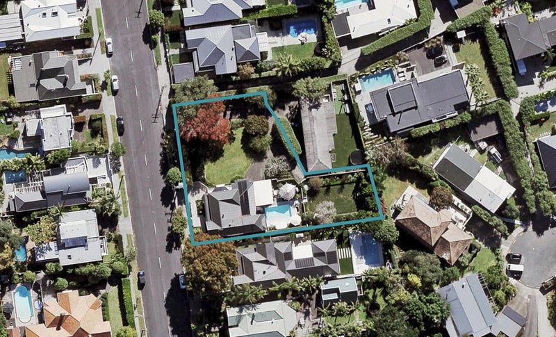 15 Masons Avenue, Herne Bay, Auckland - Carousel 1