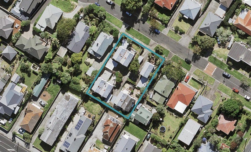 6/80 Taumata Road, Sandringham, Auckland - Carousel 1