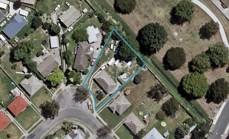 18 Bright Crescent, Maraenui, Napier - Carousel 1