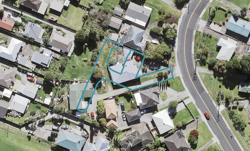 14E Kelwyn Road, Kelston, Auckland - Carousel 1