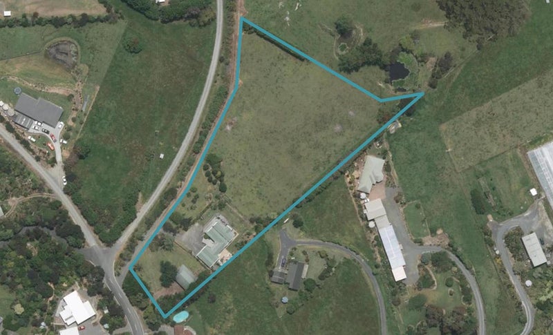 88 Old Waipu Road, Mangawhai, Mangawhai - Carousel 1