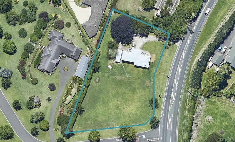 2 Sunny Downs Drive, Tauriko, Tauranga - Carousel 1