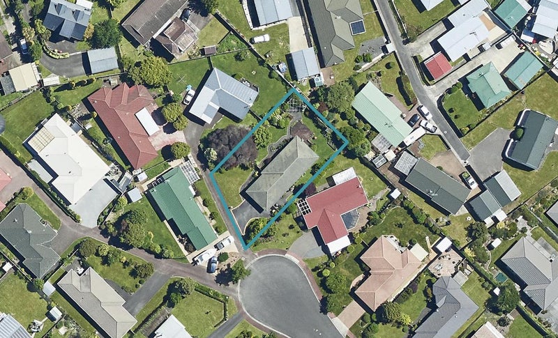 15 Barraud Place, Pukehangi, Rotorua - Carousel 1