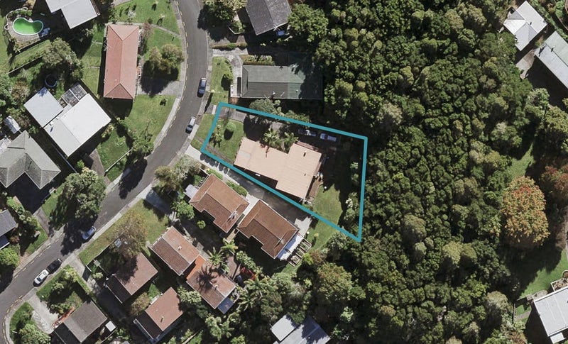 1/9 Northwick Place, Hillcrest, Auckland - Carousel 1