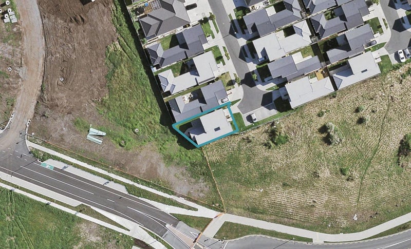 13 Kaki Lane, Takanini, Auckland - Carousel 1