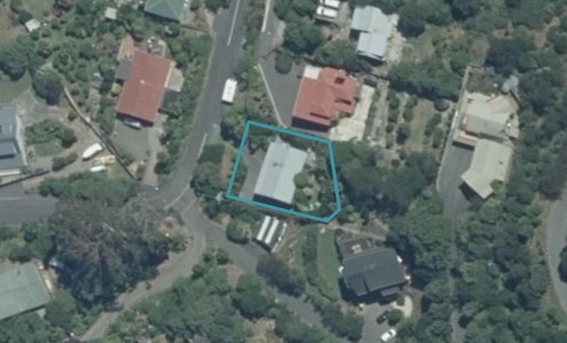 24 Rangiora Terrace, Tahunanui, Nelson - Carousel 1