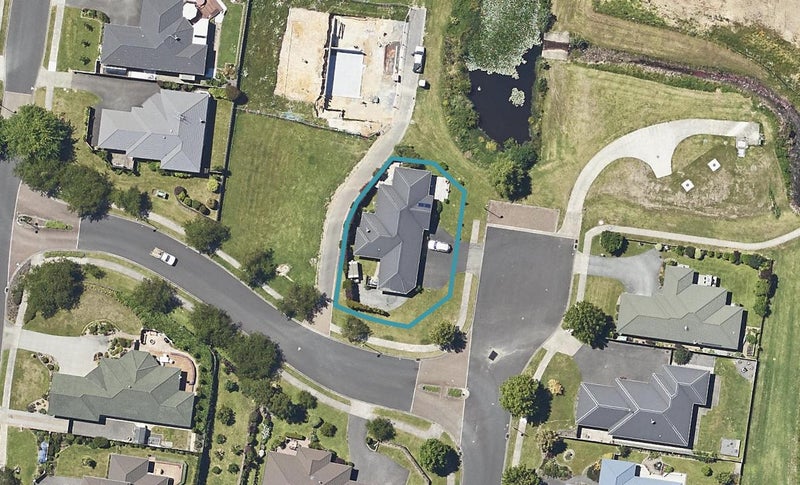 9 Uretara Drive, Katikati, Katikati - Carousel 1