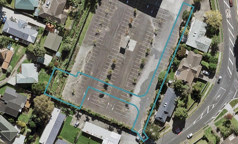 8 Anahere Lane, Hillsborough, Auckland - Carousel 1