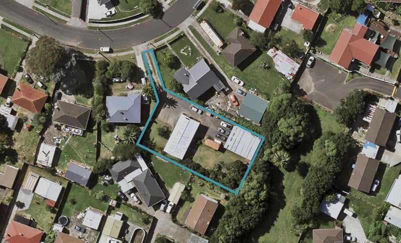 46 Awatere Street, Clover Park, Auckland - Carousel 1