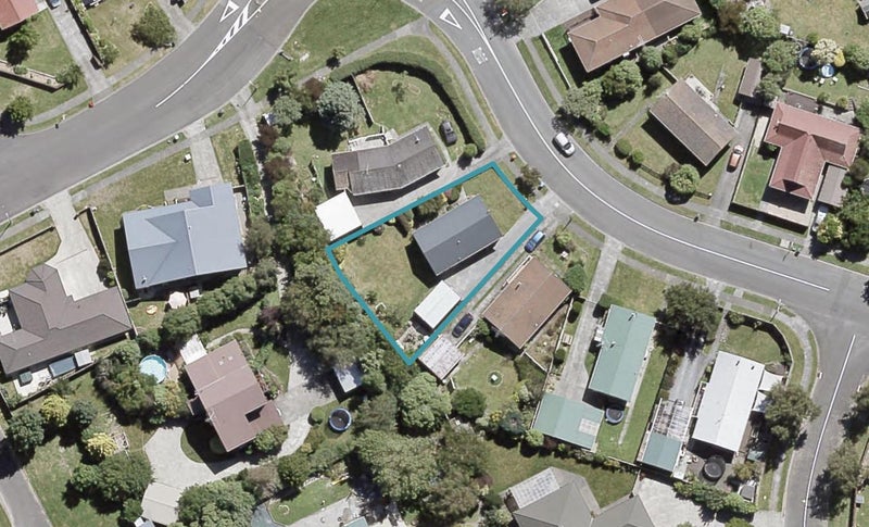 22 Topaz Street, Birchville, Upper Hutt - Carousel 1