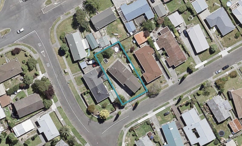 3 Harvard Grove, Totara Park, Upper Hutt - Carousel 1