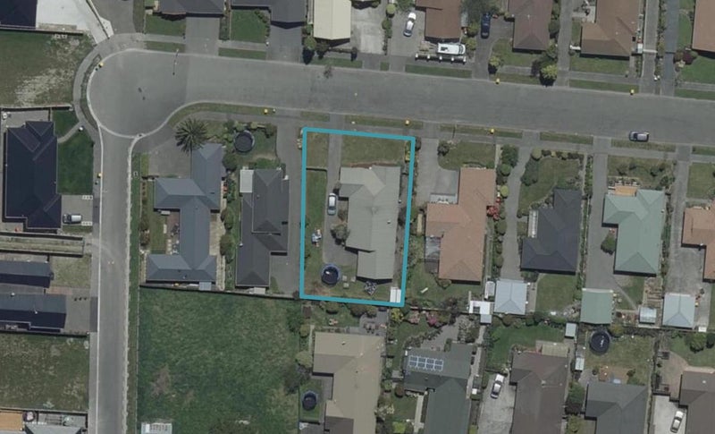 73 Sarabande Avenue, Redwood, Christchurch - Carousel 1