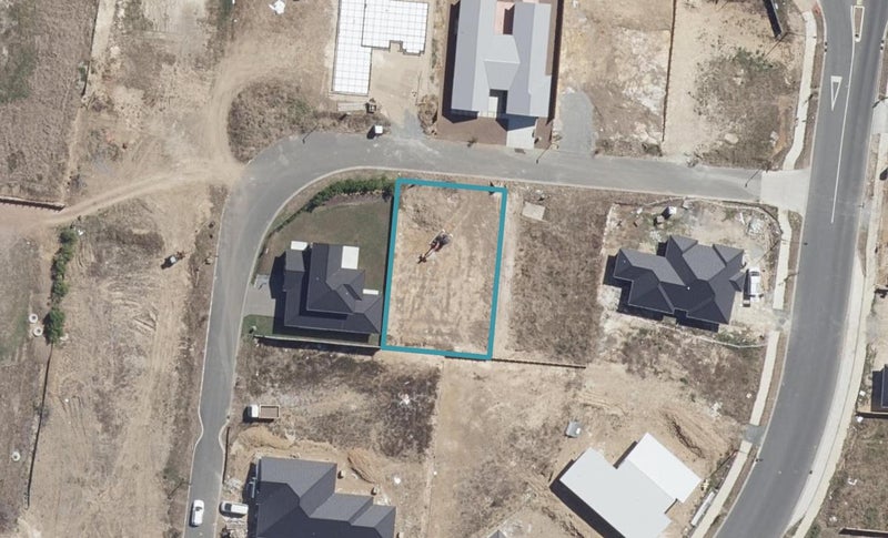 12 Miharo Crescent, Flagstaff, Hamilton - Carousel 1