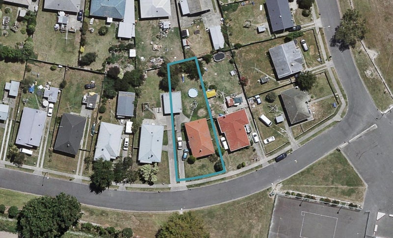 53 Waterworth Avenue, Onekawa, Napier - Carousel 1