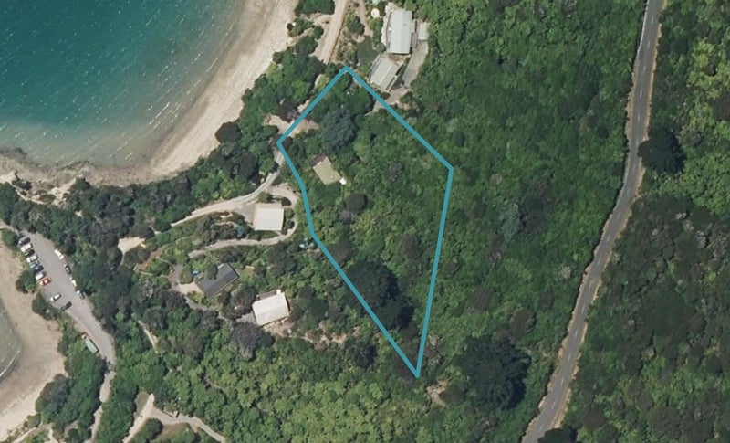 86 Te Mahia Road, TE MAHIA - Carousel 1