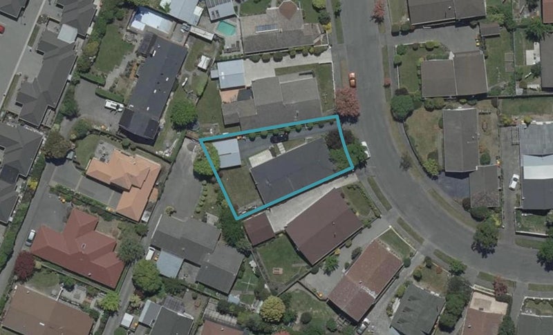 19 Delaware Crescent, Russley, Christchurch - Carousel 1