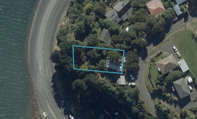 19 Oxley Crescent, Broad Bay, Dunedin - Carousel 1