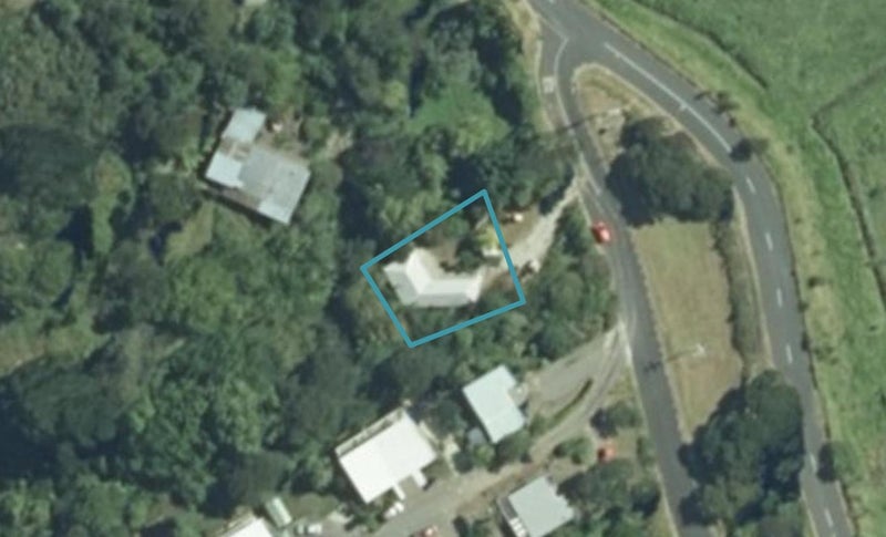 1A Upper Cross Street, Raglan - Carousel 1