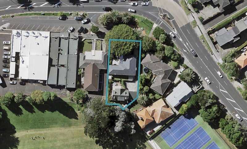 309 Kepa Road, Mission Bay, Auckland - Carousel 1