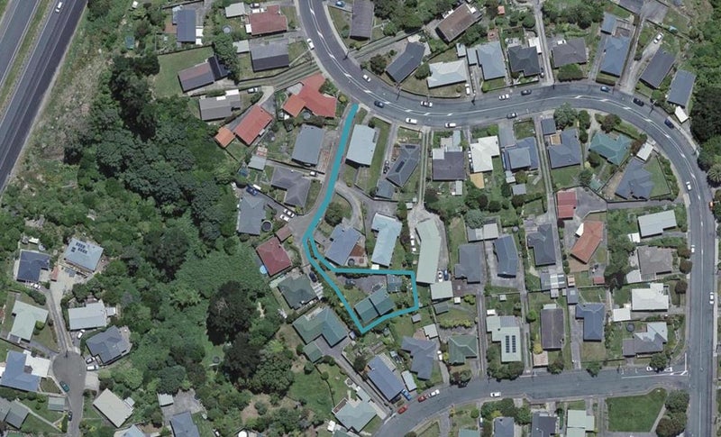7 Tania Way, Paparangi, Wellington - Carousel 1