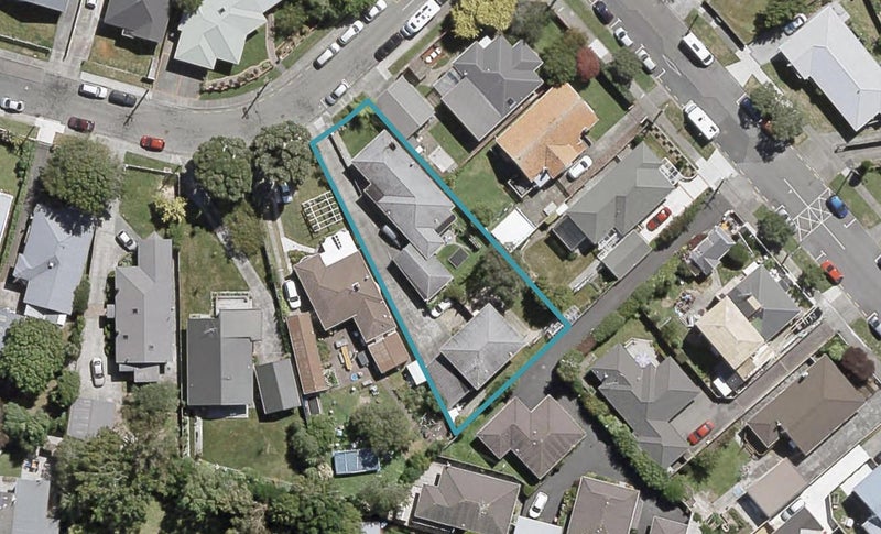 1/3 Ariki Street, Boulcott, Lower Hutt - Carousel 1