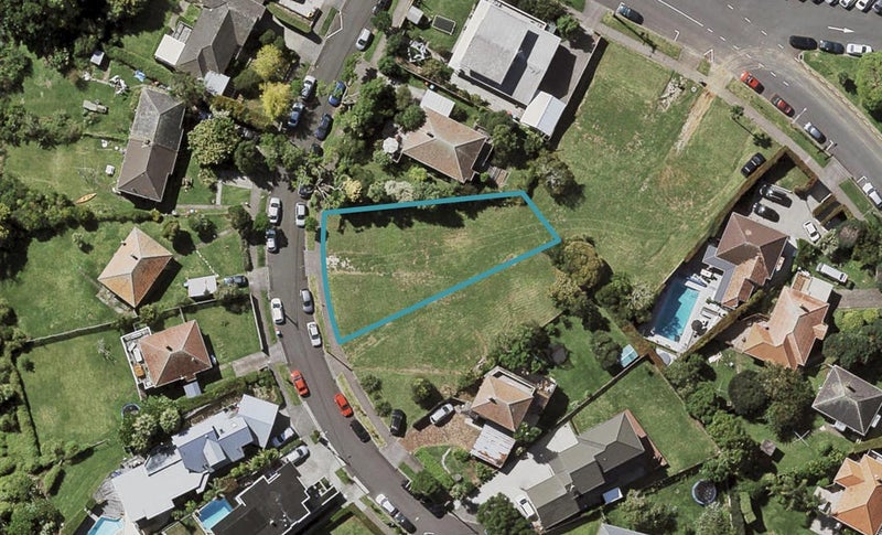 2/6 Puroto Street, Meadowbank, Auckland - Carousel 1