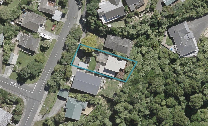 82 Normandale Road, Normandale, Lower Hutt - Carousel 1
