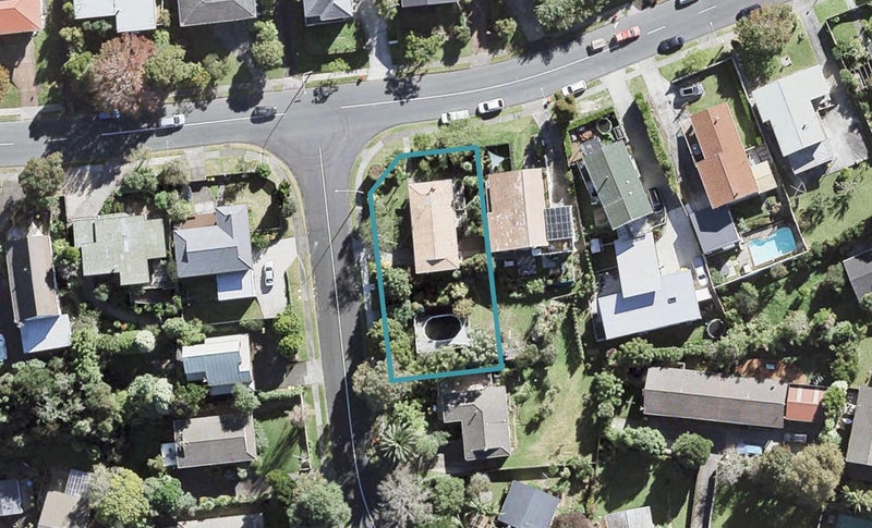 204 Glamorgan Drive, Torbay, Auckland - Carousel 1