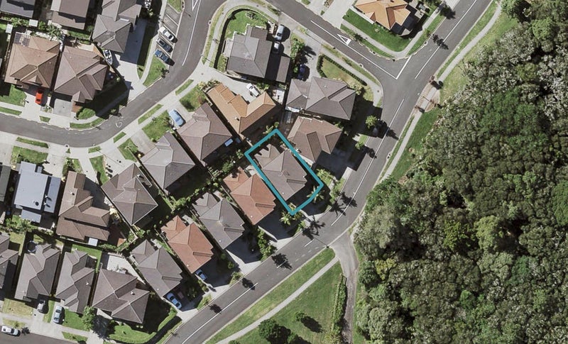 13 Norwood Drive, Flat Bush, Auckland - Carousel 1