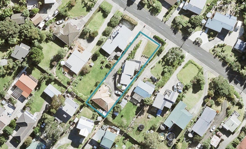 1/15 Rimu Road, Stanmore Bay, Whangaparaoa - Carousel 1