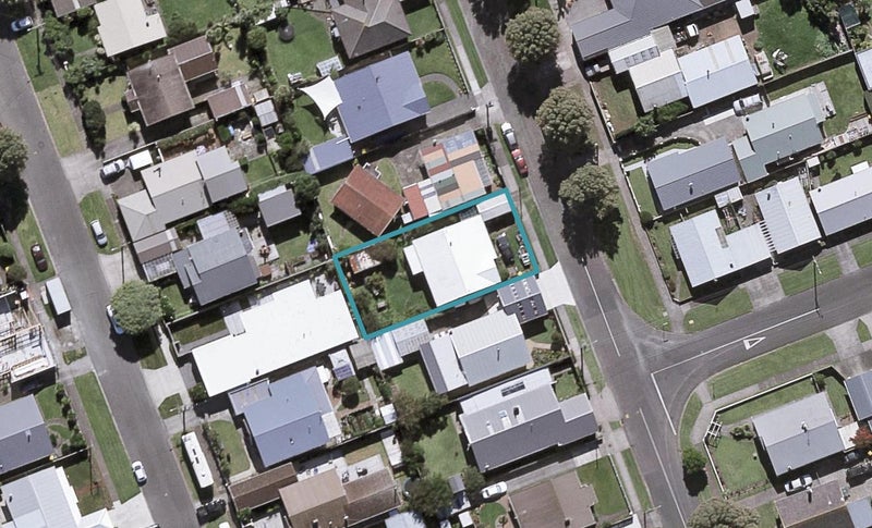 30 Record Street, Fitzroy, New Plymouth - Carousel 1