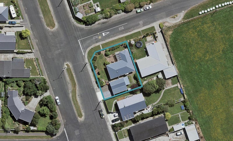 427 Racecourse Road, Hargest, Invercargill - Carousel 1
