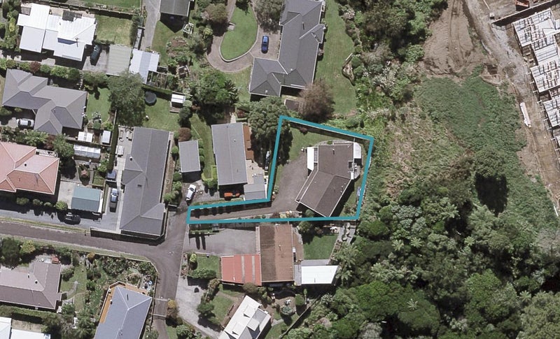 103C Barrett Road, Whalers Gate, New Plymouth - Carousel 1